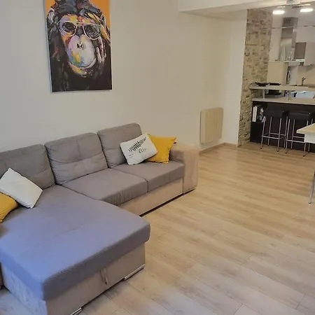 Dumur - Centre Apartment